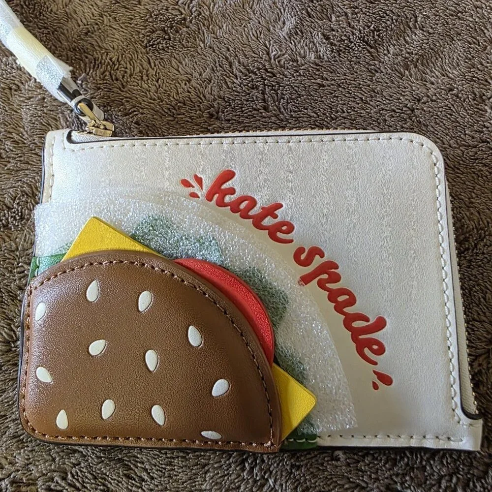 Kate Spade Burger Wristlet Wallet NWT Rare Novelty Snack Bar Bag